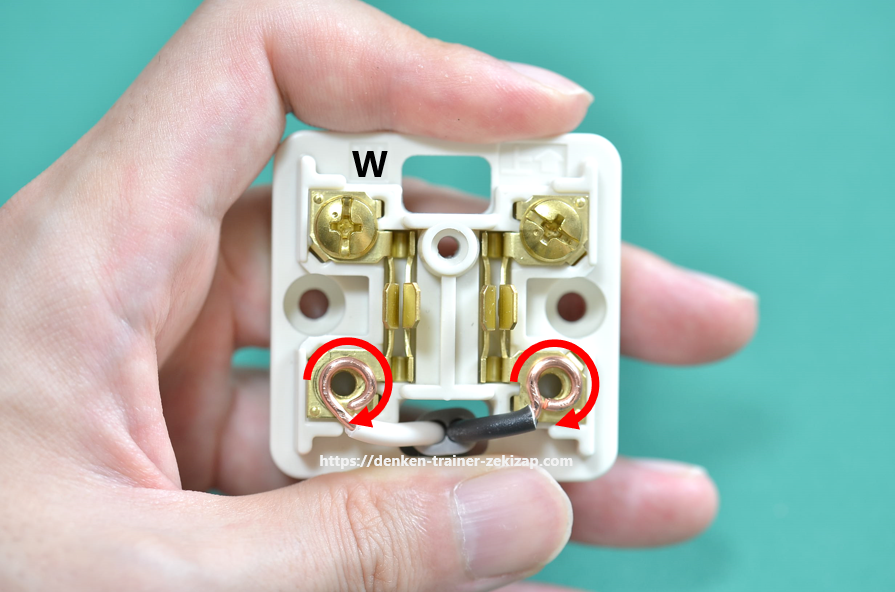 簡単 輪作りのやり方 ペンチとvvfストリッパーを使ったコツ解説